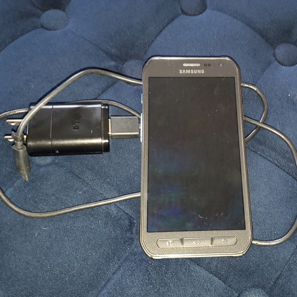 GUC Samsung Galaxy S6 Active 32GB AT&T phone - Picture 9 of 9